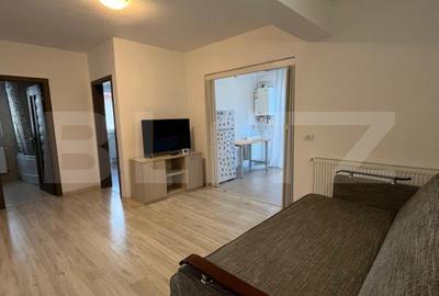Apartament cu 3 camere semidecomandat, mobilat în Valea Lupului