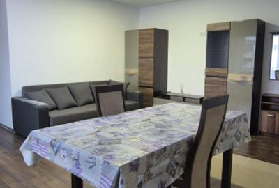 Apartament cu 3 camere semidecomandat, mobilat în Florești