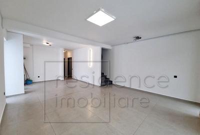 Casă cu 5 camere în Europa