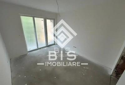 Apartamente 3 camere - Bloc Nou - 12