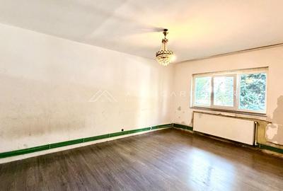 Apartament cu 3 camere decomandat, mobilat în Între Lacuri