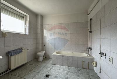 Casă Ultracentrală Singur în Curte,457 mp Teren, str. Brâncoveanu - 7