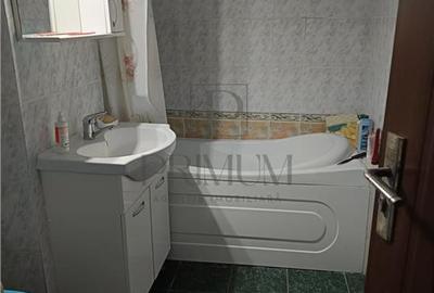 SOARELUI - PARTER INALT - 3 CAMERE - 2 BAI - CENTRALA PROPRIE - BALCON - 3