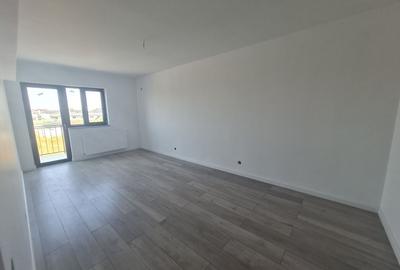 Vila cu 4 camere,2 bai,finisaje deosebite,curte 330 mp - 7
