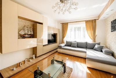Apartament luminos cu 2 camere decomandate, Rasnov, Brasov. - 1