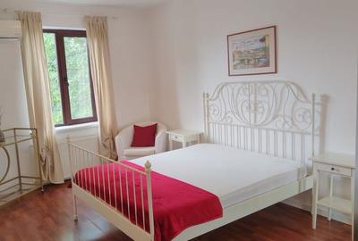 APARTAMENT SUPERB | COMPOZITORI | GLINKA