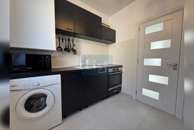 FARA COMISION! 2 camere 56mp, decomandat, zona linistita, str. Bacovia - 9