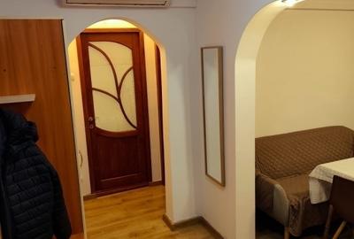 Apartament cu 2 camere - zona Centru Civic - Tg. Cucu - 2