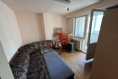 Apartament 3 camere decomandat | Etaj 1 | 2 Bai | Zona Aradului - 1