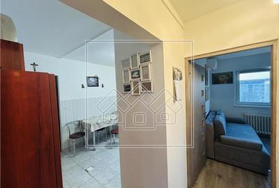 Apartament de vanzare in Sibiu - 2 camere, balcon si pivnita -Terezian - 13