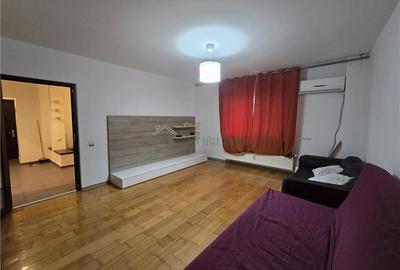 Inchiriez apartament spatios 2 camere parter Nerva Traian - 2