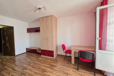 Theodor Pallady/Piata Trapezului,3 minute metrou - 5