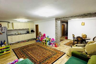 Casă individuală cu 4 camere în Apahida