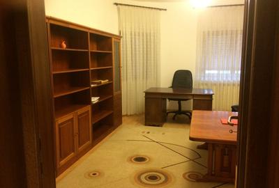 Vand vila Erou Iancu Nicolae,Privighetorilor,Jollie Ville,piscina,garaj 2 masini - 9