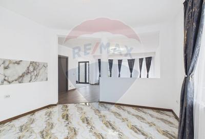 Casă / Vilă cu 5 camere de vânzare - 14