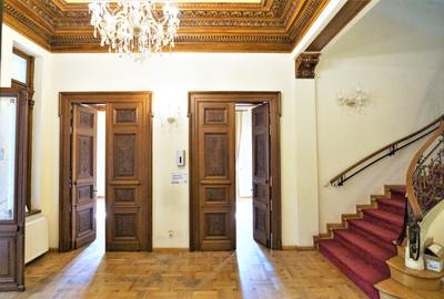 VIla reprezentativa  - Piata Romana - 8