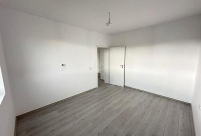 Bloc nou cu finisaje superioare. Etaj intermediar. Loc de parcare - 5