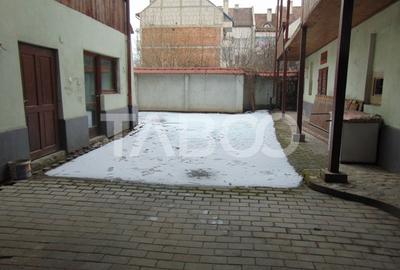 Pensiune cu 19 camere de inchiriat in Sibiu zona Centrala - 26