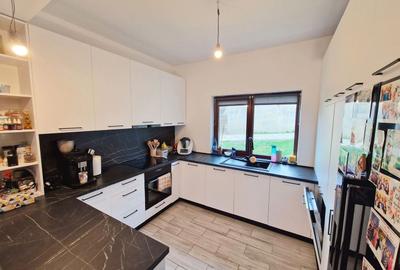 Casa tip duplex finisata, teren 380 mp, Dezmir zona str Criseni - 15