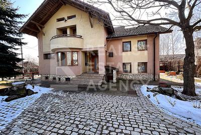 Vilă individuală 430 mp utili, teren 2.000 mp, panouri solare - 1