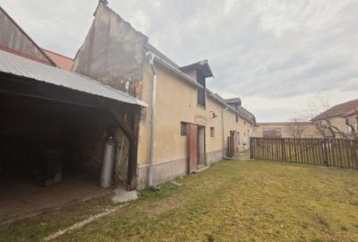 Vand casa saseasca 4 camere cu teren generos 1900mp - 13