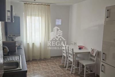 Apartament de închiriat – zona M5/1 - 2