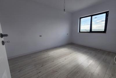 Casa individuala,4 camere,2 bai,110 mp utili,500 mp teren,20 mp Beci, Miroslava - 3