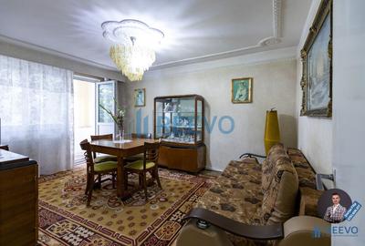 Apartament cu 3 camere, etajul 1, Banca Nationala