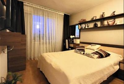Apartament cu 3 camere decomandat, mobilat în Circumvalațiunii