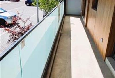 Apartament NOU 2024, 3 camere, loc de parcare si boxa. Zona Tractorul,Coresi - 1