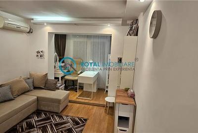Royal Imobiliare - Vanzare apartament 3 camere zona Baraolt - 1