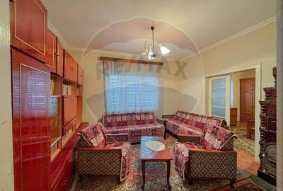 Casă / Vilă cu 5 camere de vânzare în Aleșd zona Ultracentral - 5