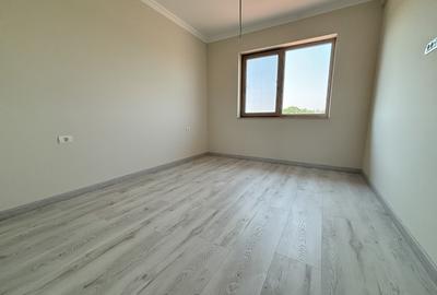Casa 5 camere, 142mp, 300mp teren, despartita prin GARAJ in Giroc - 11