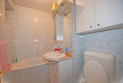 3 camere stradal pe Bulevardul Tineretului vizavi de parc aproape de metrou - 7