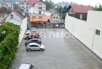 Apartament mobilat Central cu parcare - 32