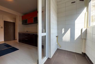 De vânzare- Apartament 2 cam 51mp- 10 min metrou Tudor Vladimirescu - 13