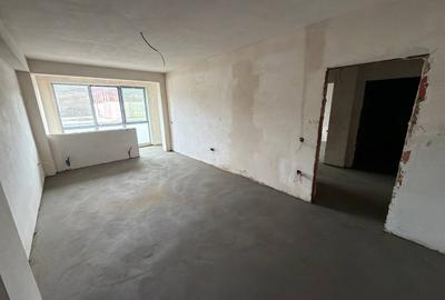 Apartament cu 3 camere, decomandat, la etajul 2 cu lift, bloc nou - 1