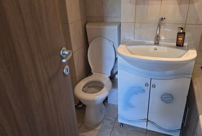 Vand garsoniera decomandata in Deva, zona Eminescu (Micro 15), etaj 3, bloc de 4 - 8
