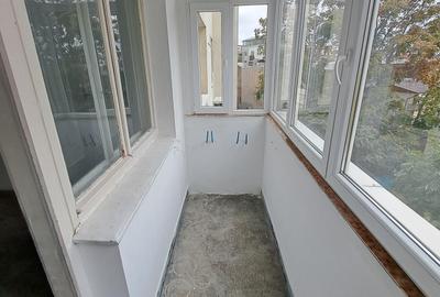 3 camere, intre Gara de Nord si Basarab, B-dul Dinicu Golescu, nr 39 - 1