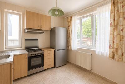 Vilă 6 Camere || Curte Superb Amenajată | | Metrou Laminorului - 4