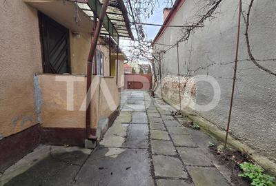 Casa individuala de vanzare cu teren de 320 mp in Sibiu zona Lupeni - 3