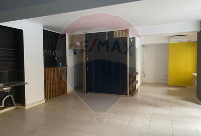 Spațiu comercial, de 71 mp, în Chiajna