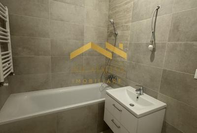 -Apartament -3 camere -2 bai - - 3