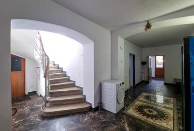 Vila Predeal, 11 camere, fost casino, fundație pe stanca/ Acceptam plata in rate - 16