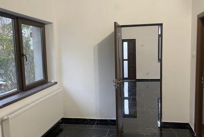 Apart. 2 cam.  in casa Individuala, total refacut - Rezidential sau Comercial - 1