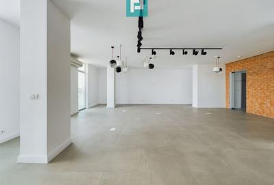 Spațiul Dvs. de Afaceri de Prestigiu,Birouri PLAZA - 4