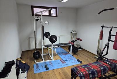 OZANA-AUCHAN TITAN,VILA SUPERBA,P+2,400MP,VECINI VIP, 1.050.000EURO - 22