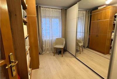 Ap 4 camere l 2 bai l 2 balcoane l Etaj 3 din 4 - 5