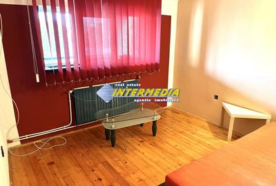 CASA DE INCHIRIAT I CENTRU I 4 CAMERE I 2 BAI I FAMILIE SAU MUNCITORI I - 8
