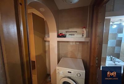 Apartament 2 camere, Botoșani, etaj 4, mansardă cu scara inetrioara, z - 8